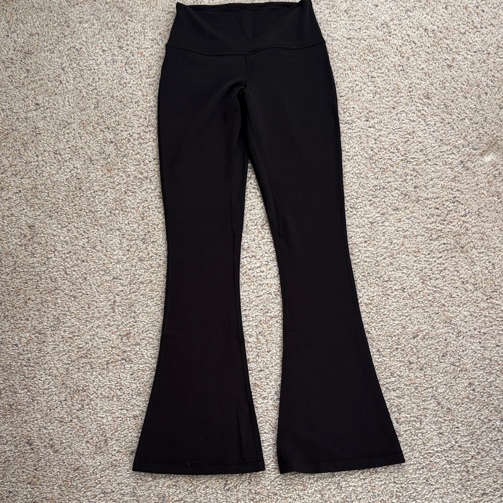 NWOT Lululemon Align mini flare pant